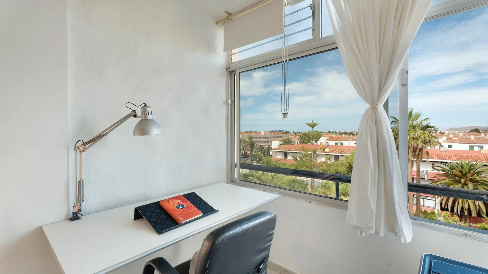 Casa Candido Arona